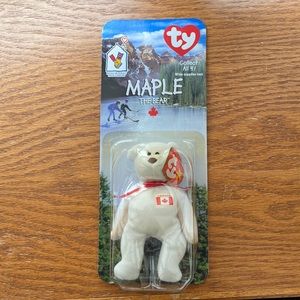 Ty Beanie Babies Maple the Bear Canada in Original Packaging 1997 McDonalds